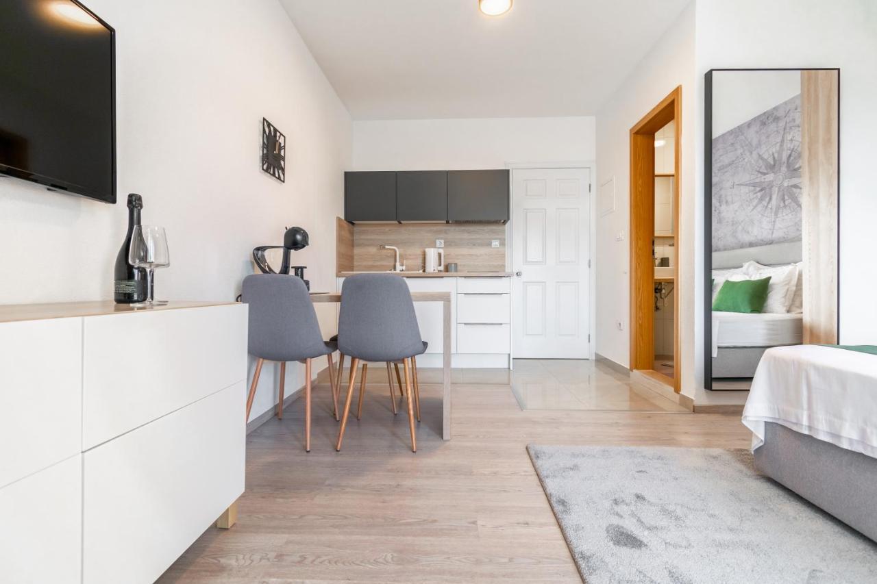Apartmani Eterovic 바스카보다 외부 사진